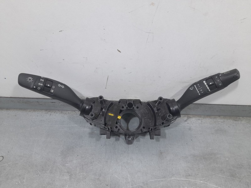Recambio de mando luces y limpia para hyundai i20 ii (gb, ib) 1.2 referencia OEM IAM 93403C8350  