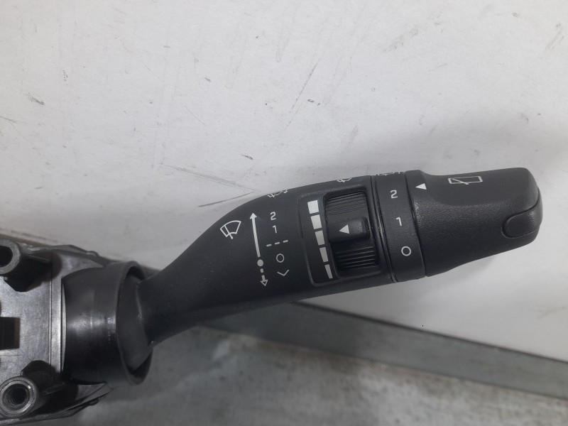 Recambio de mando luces y limpia para hyundai i20 ii (gb, ib) 1.2 referencia OEM IAM 93403C8350  