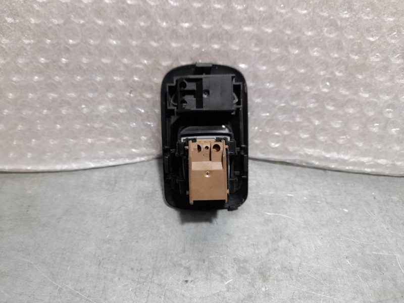 Recambio de mando elevalunas trasero izquierdo para porsche cayenne (typ 9pa) turbo referencia OEM IAM 7L5959851  