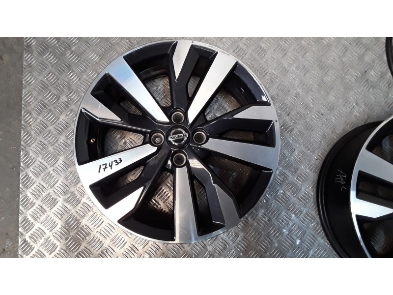 Recambio de juego llantas aluminio para nissan micra v (k14) 1.0 ig-t 100 referencia OEM IAM 6.5X17 4 TORN ET50 ROZADAS ALUMINIO