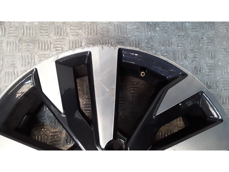 Recambio de juego llantas aluminio para nissan micra v (k14) 1.0 ig-t 100 referencia OEM IAM 6.5X17 4 TORN ET50 ROZADAS ALUMINIO