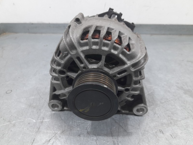 Recambio de alternador para ford focus iii 1.5 tdci referencia OEM IAM AV6N10300DC  