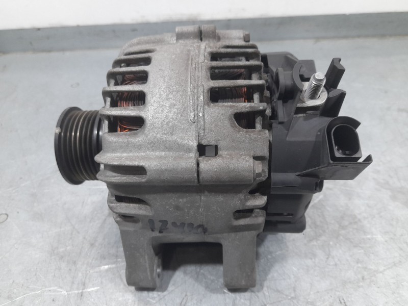 Recambio de alternador para ford focus iii 1.5 tdci referencia OEM IAM AV6N10300DC  