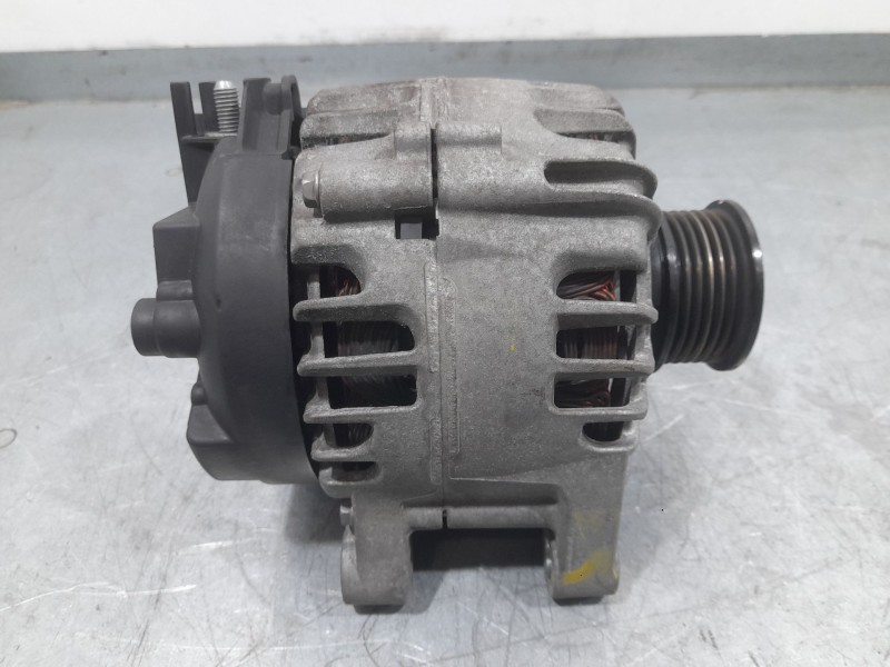 Recambio de alternador para ford focus iii 1.5 tdci referencia OEM IAM AV6N10300DC  