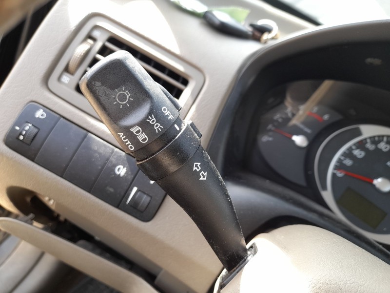 Recambio de mando luces y limpia para hyundai tucson (jm) 2.0 crdi referencia OEM IAM 934102E055 934102E055 LUCES   934202E015 L