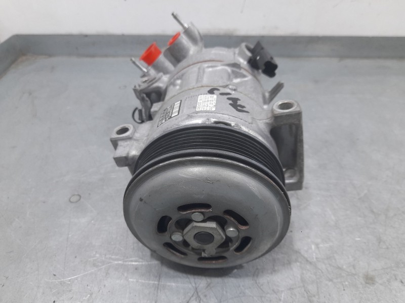 Recambio de compresor aire acondicionado para peugeot 208 ii (ub_, up_, uw_, uj_) 1.2 puretech 100 referencia OEM IAM 9828684880