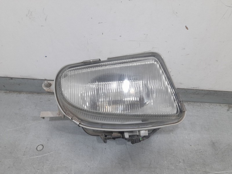 Recambio de faro antiniebla derecho para mercedes-benz clk (c208) clk 200 kompressor (208.345) referencia OEM IAM A170820025664 
