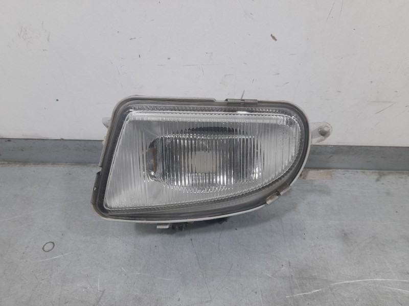 Recambio de faro antiniebla izquierdo para mercedes-benz clk (c208) clk 200 kompressor (208.345) referencia OEM IAM A17082001566