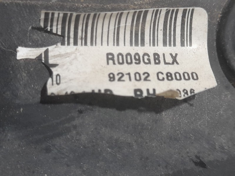 Recambio de faro derecho para hyundai i20 ii (gb, ib) 1.2 referencia OEM IAM 92102C8000  