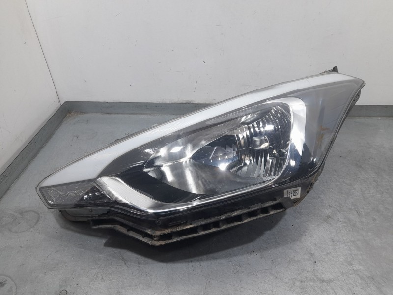 Recambio de faro izquierdo para hyundai i20 ii (gb, ib) 1.2 referencia OEM IAM 92101C8000 U009GBLX MAKO