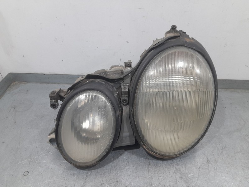 Recambio de faro izquierdo para mercedes-benz clk (c208) clk 200 kompressor (208.345) referencia OEM IAM A208820016164  