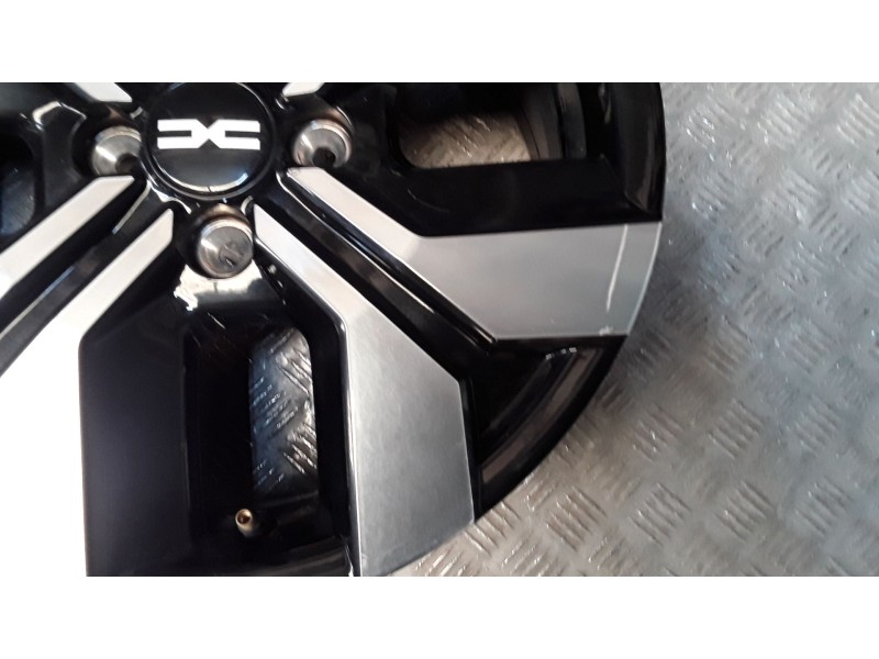 Recambio de llanta aluminio para dacia sandero iii 1.0 tce 90 referencia OEM IAM 6.5X16 4 TORN ET45 ROZADA ALUMINIO