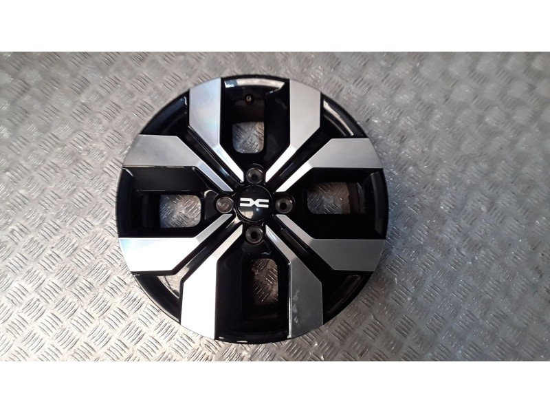 Recambio de llanta aluminio para dacia sandero iii 1.0 tce 90 referencia OEM IAM 6.5X16 4 TORN ET45 ROZADA ALUMINIO
