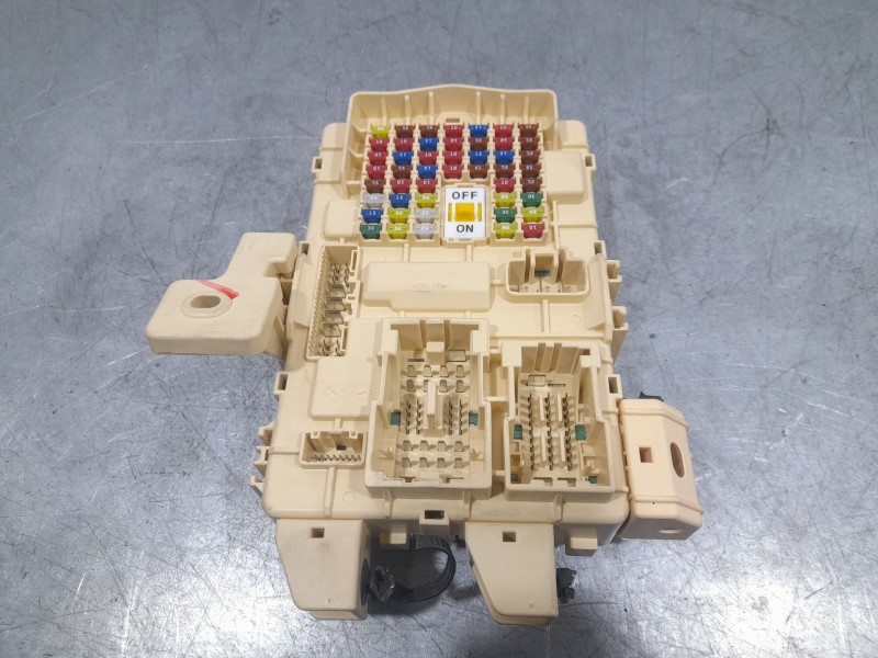 Recambio de caja reles / fusibles para kia soul ii (ps) 1.6 gdi referencia OEM IAM 91950B2543  