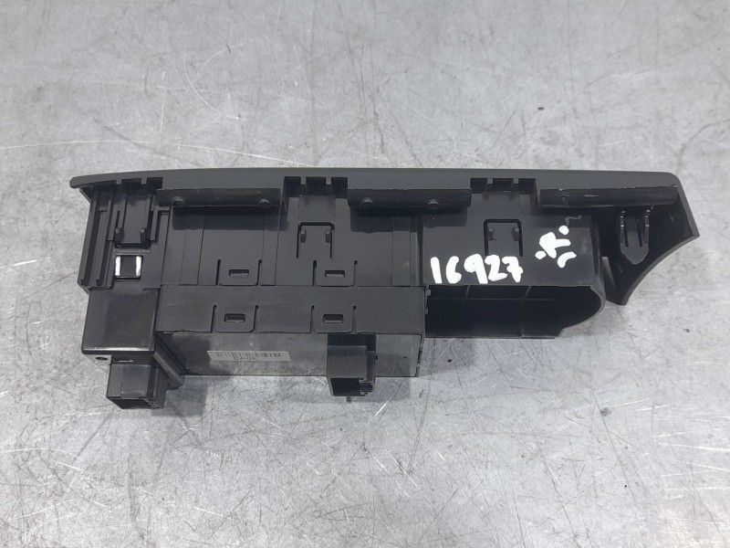 Recambio de mando multifuncion para kia soul ii (ps) 1.6 gdi referencia OEM IAM 299132236  