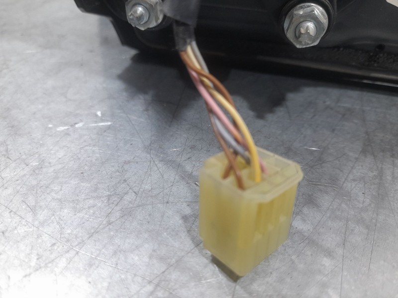 Recambio de retrovisor izquierdo para suzuki vitara (ly) 1.6 ddis (apk 416d) referencia OEM IAM 8470254PB026U ELECTRICO ROZADO 