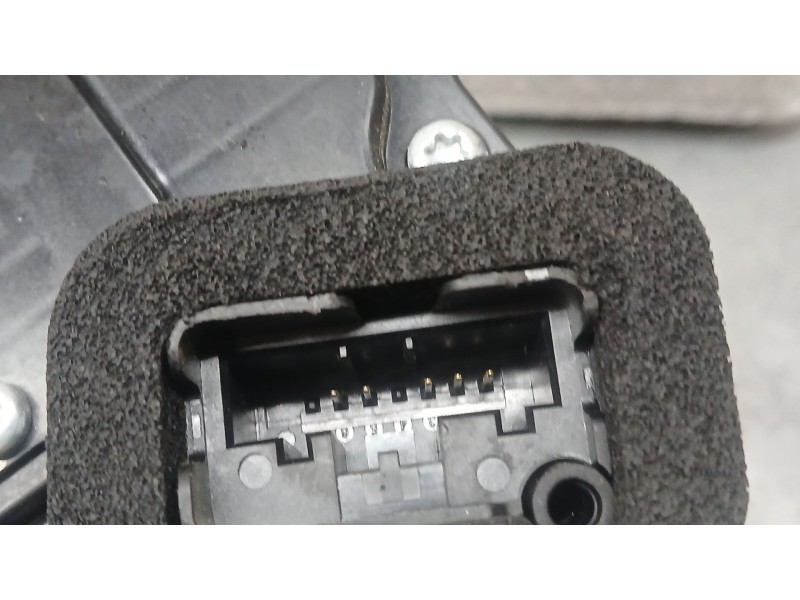 Recambio de cerradura puerta delantera izquierda para seat arona (kj7, kjp) 1.0 tsi referencia OEM IAM 10B837015 ELECTRICA E1874