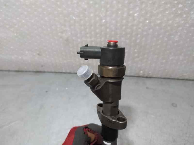 Recambio de inyector para renault espace iv (jk0) dynamique referencia OEM IAM 8200084534 0445110084 BOSCH