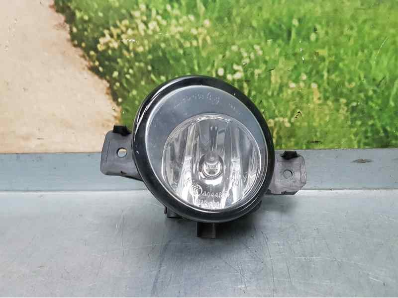 Recambio de faro antiniebla izquierdo para renault clio iii authentique referencia OEM IAM 8200002469 89201772 VALEO