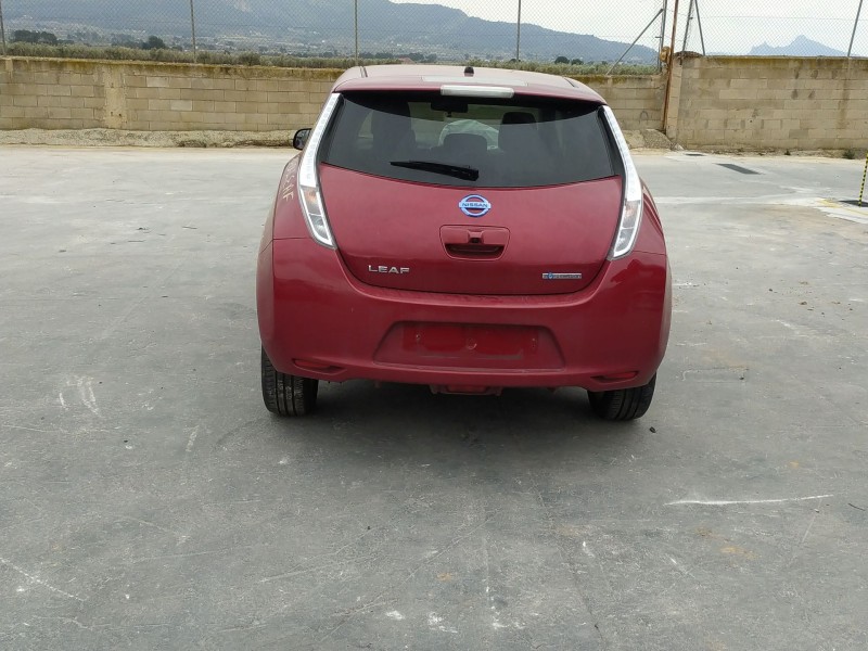 nissan leaf (ze0) del año 2015