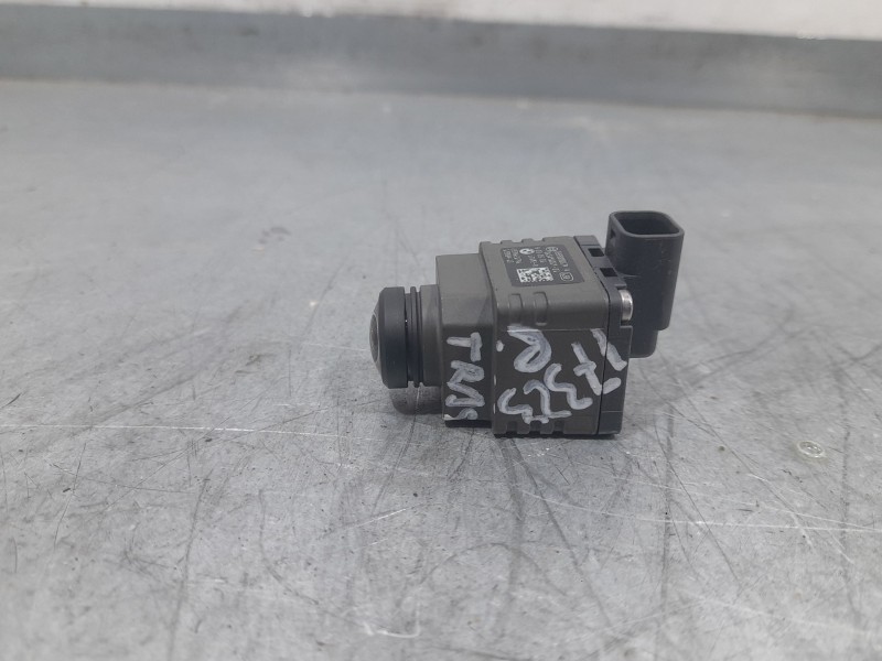 Recambio de camara vision trasera para bmw serie 1 lim. (f40) 118d referencia OEM IAM 065A9101901 0220000174A BOSCH