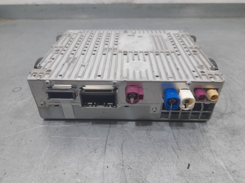 Recambio de sistema audio / radio para bmw serie 1 lim. (f40) 118d referencia OEM IAM CI5B3F81801 ALB497R1574229 ALPINE