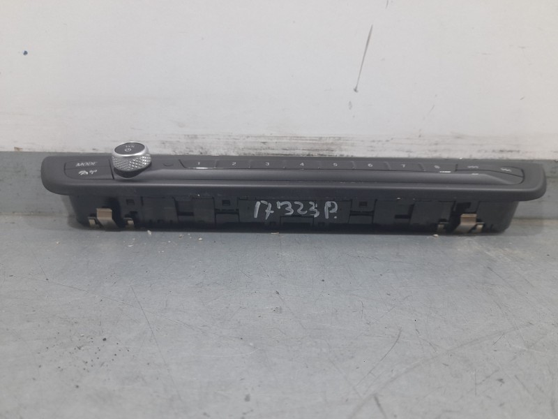 Recambio de mando radio para bmw serie 1 lim. (f40) 118d referencia OEM IAM 5A47C50  