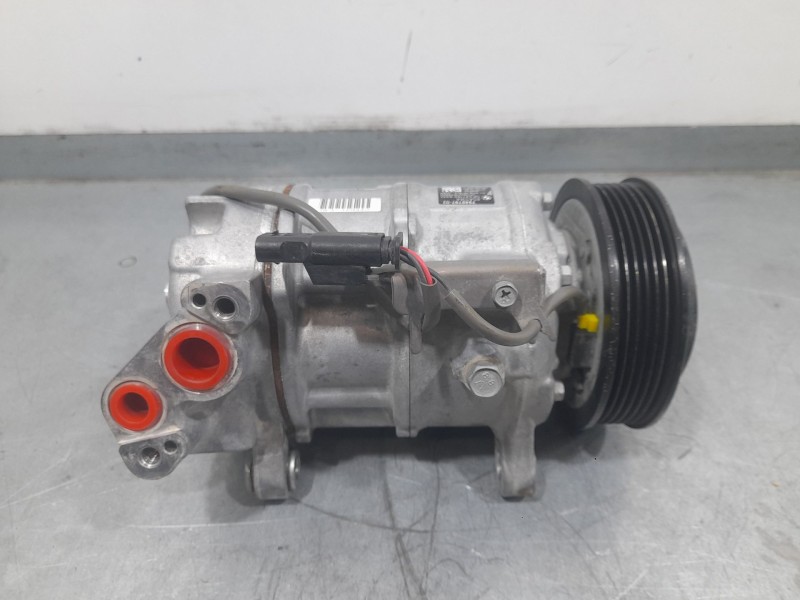 Recambio de compresor aire acondicionado para bmw serie 1 lim. (f40) 118d referencia OEM IAM 794879702 22527010 DENSO