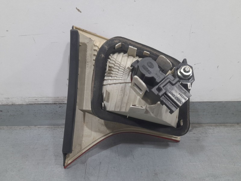 Recambio de piloto trasero derecho interior para audi a4 b7 (8ec) 1.9 tdi referencia OEM IAM 8E5945094 96503802 HELLA