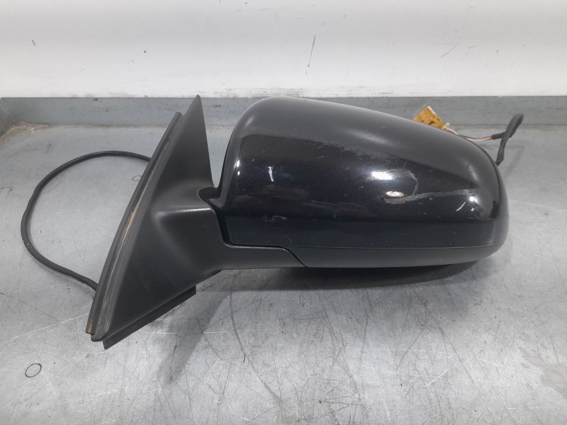 Recambio de retrovisor izquierdo para audi a4 b7 (8ec) 1.9 tdi referencia OEM IAM 8E1858531AA ELECTRICO ROZADO 