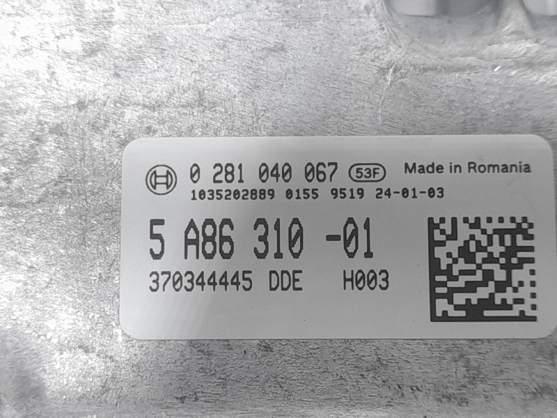 Recambio de centralita motor uce para bmw serie 1 lim. (f40) 118d referencia OEM IAM 5A86310 0281040067 BOSCH