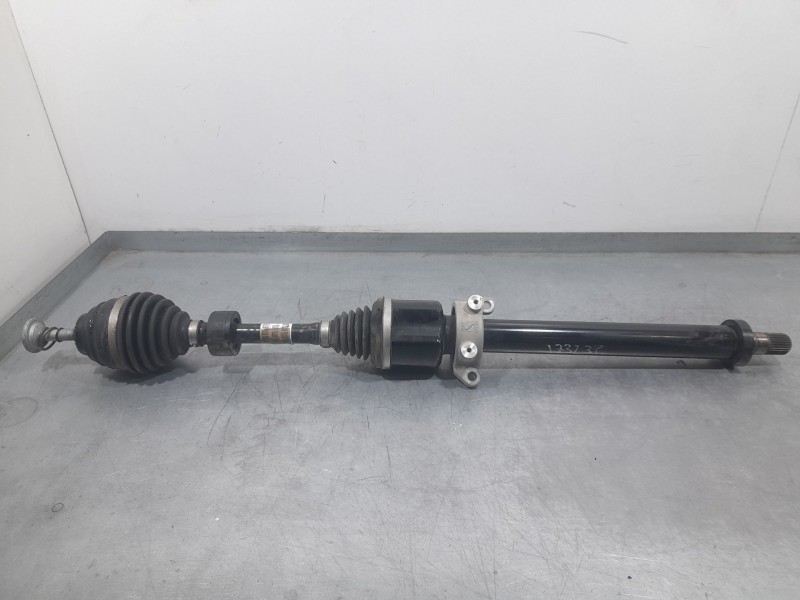 Recambio de transmision delantera derecha para bmw serie 1 lim. (f40) 118d referencia OEM IAM 5A2E05801  