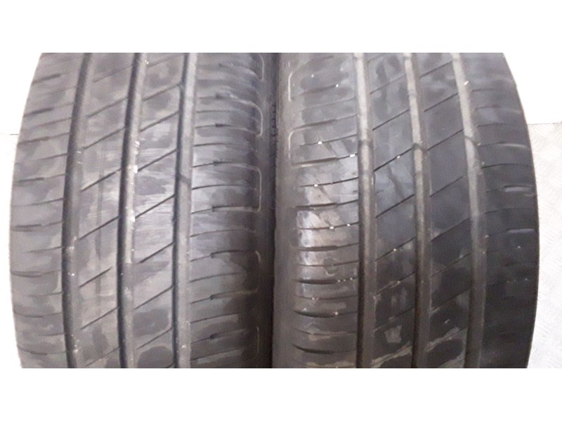 Recambio de neumatico pareja para neumaticos reutilizados - referencia OEM IAM 185551582H GOODYEAR 185/55/15/82H