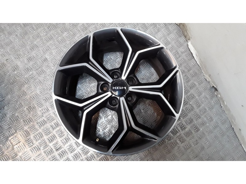 Recambio de juego llantas aluminio para kg mobility korando (c300) 1.5 referencia OEM IAM 7.5X18 5 TORN ET45.5 ROZADAS ALUMINIO