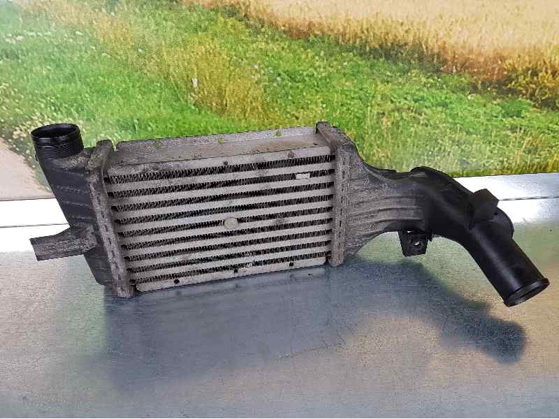 Recambio de intercooler para opel zafira a elegance referencia OEM IAM 24436438 81770 BEHR