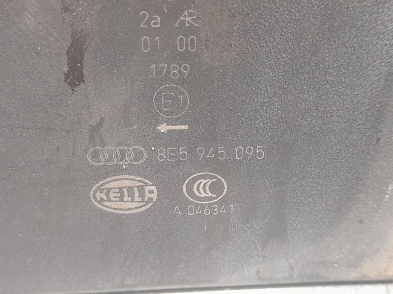 Recambio de piloto trasero izquierdo exterior para audi a4 b7 (8ec) 1.9 tdi referencia OEM IAM 8E5945095 L96569 HELLA