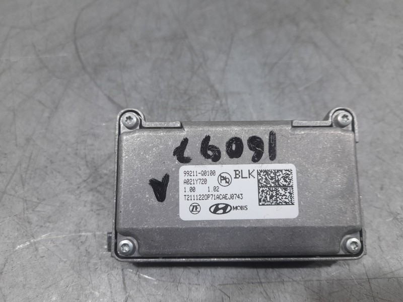 Recambio de camara para hyundai i20 n line referencia OEM IAM 99211Q0100 A021Y720 MOBIS