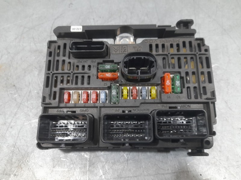 Recambio de caja reles / fusibles para citroën c6 (td_) 2.7 hdi referencia OEM IAM 9661682680  