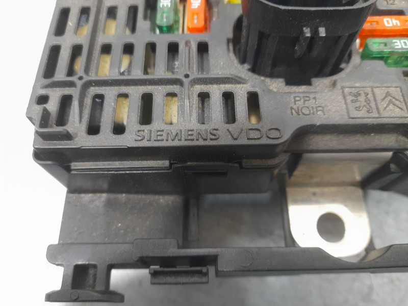 Recambio de caja reles / fusibles para citroën c6 (td_) 2.7 hdi referencia OEM IAM 9661682680  