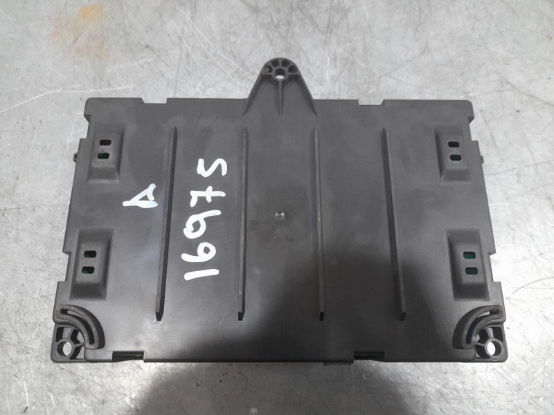 Recambio de caja reles / fusibles para citroën c6 (td_) 2.7 hdi referencia OEM IAM 9656148180 S120017001 SIEMENS