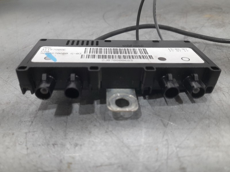 Recambio de amplificador antena para citroën c6 (td_) 2.7 hdi referencia OEM IAM 9652270680  
