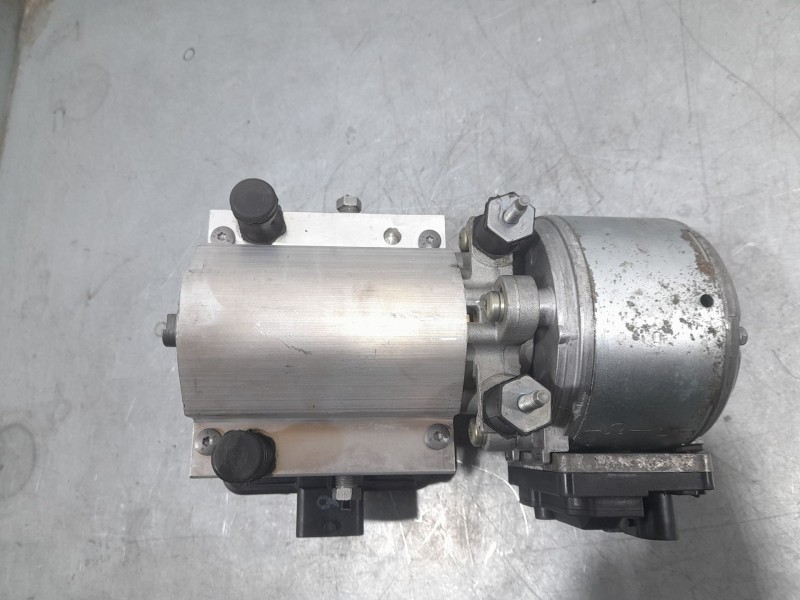 Recambio de bomba suspension para citroën c6 (td_) 2.7 hdi referencia OEM IAM 9654068680  