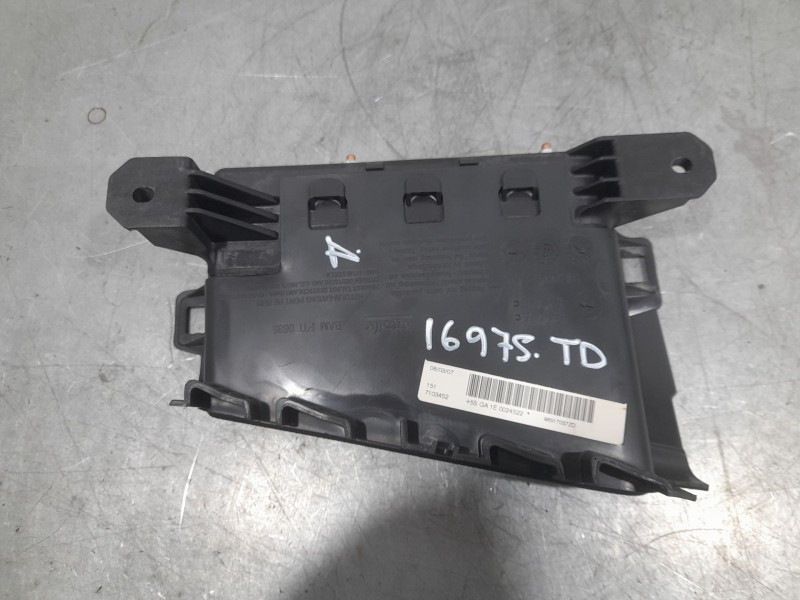 Recambio de airbag lateral trasero derecho para citroën c6 (td_) 2.7 hdi referencia OEM IAM 96517057ZD  