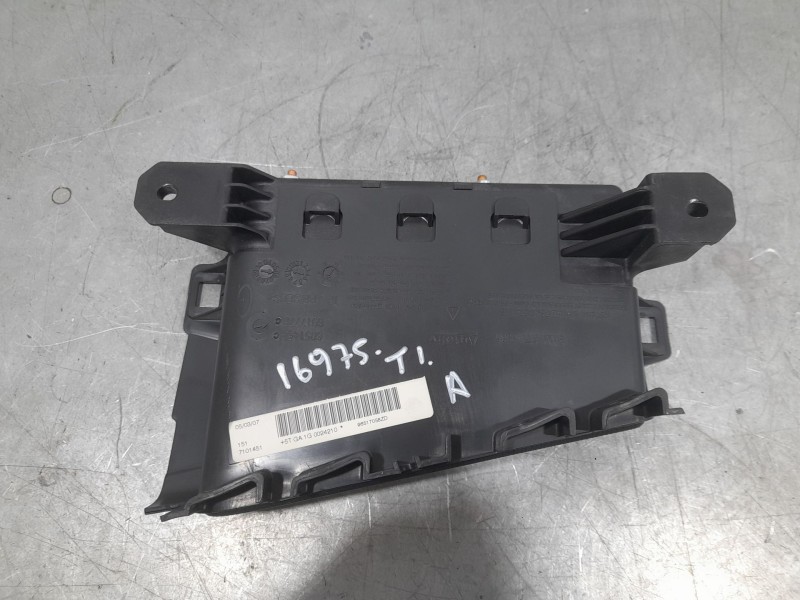 Recambio de airbag lateral trasero izquierdo para citroën c6 (td_) 2.7 hdi referencia OEM IAM 96517058ZD  