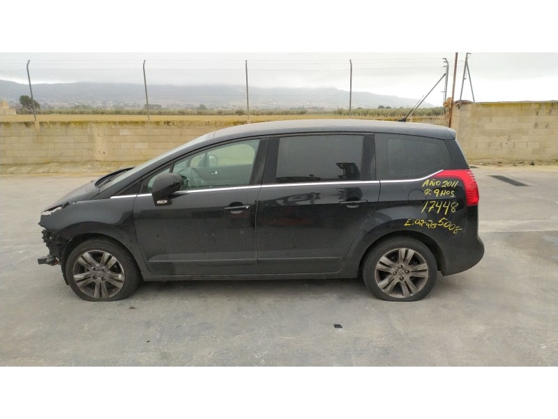 peugeot 5008 (0u_, 0e_) del año 2011