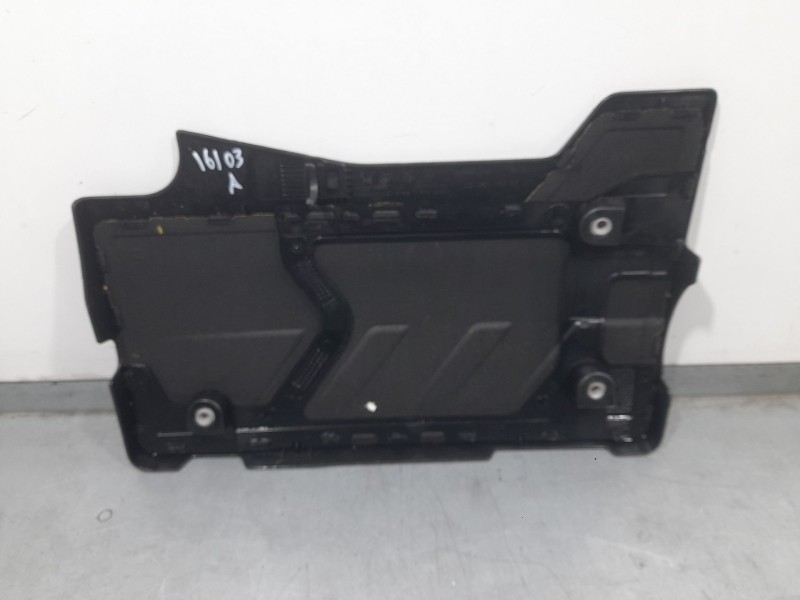 Recambio de tapa motor para peugeot 2008 (p1) allure referencia OEM IAM 9825492380  