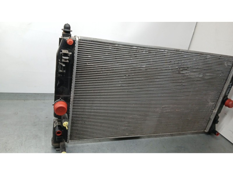 Recambio de radiador agua para toyota c-hr hybrid advance referencia OEM IAM 4221367381  