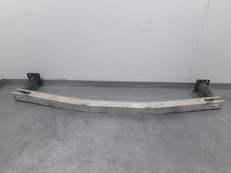 Recambio de refuerzo paragolpes delantero para toyota c-hr hybrid advance referencia OEM IAM 59312009  