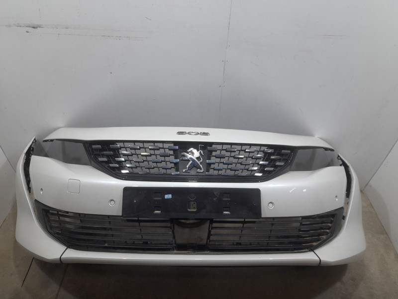 Recambio de paragolpes delantero para peugeot 508 gt line referencia OEM IAM 1637822980  SE VENDE MORRO COMPLETO