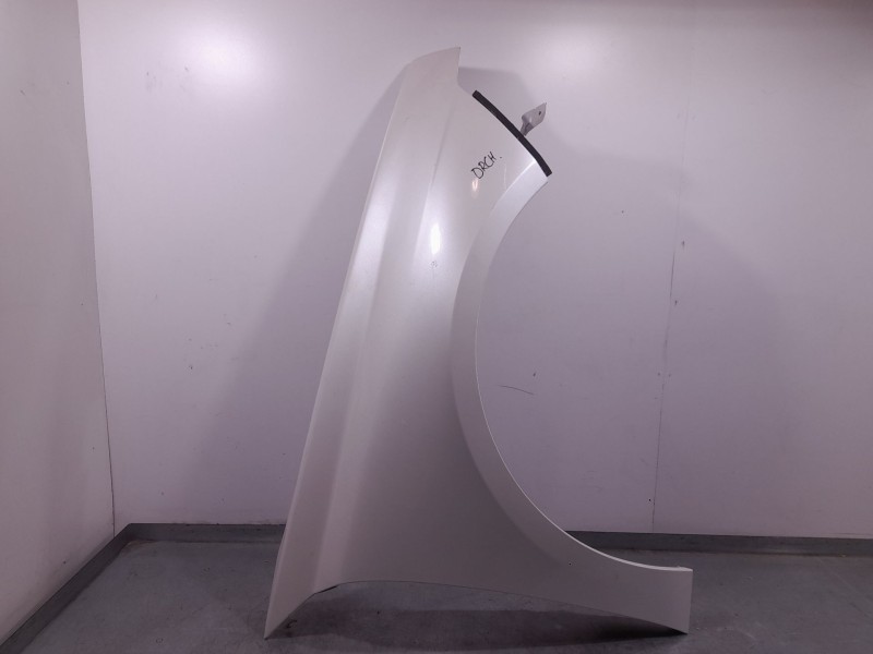 Recambio de aleta delantera derecha para peugeot 508 gt line referencia OEM IAM 9816032680  